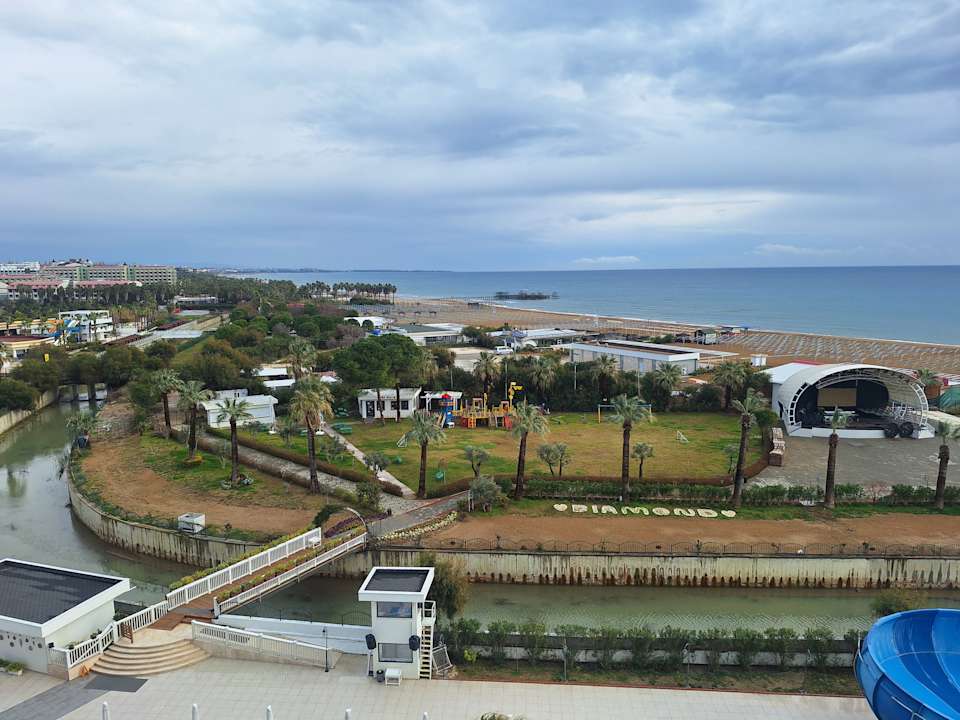 Ausblick Diamond De Luxe Hotel & Spa
