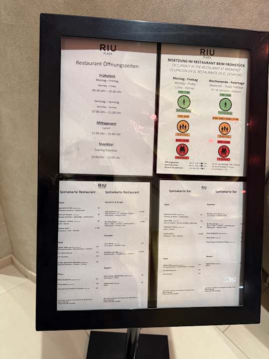 Lobby Hotel Riu Plaza Berlin