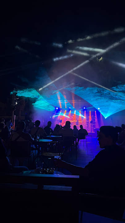 Außenansicht Acanthus Cennet Barut Collection