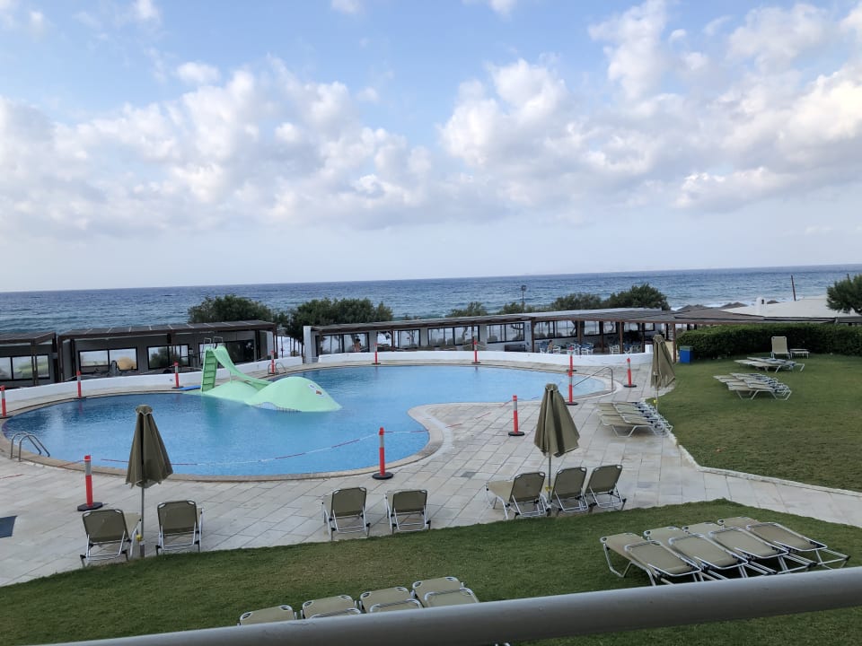 Pool Apollonia Beach Resort & Spa