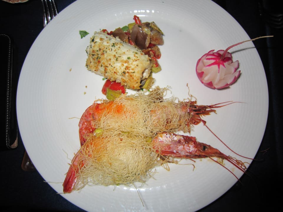 Teil des Feragosto-Buffet Hotel Villaggio Il Gabbiano