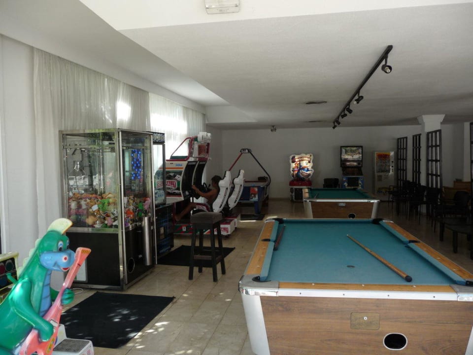 Spiel Calimera Fido Gardens