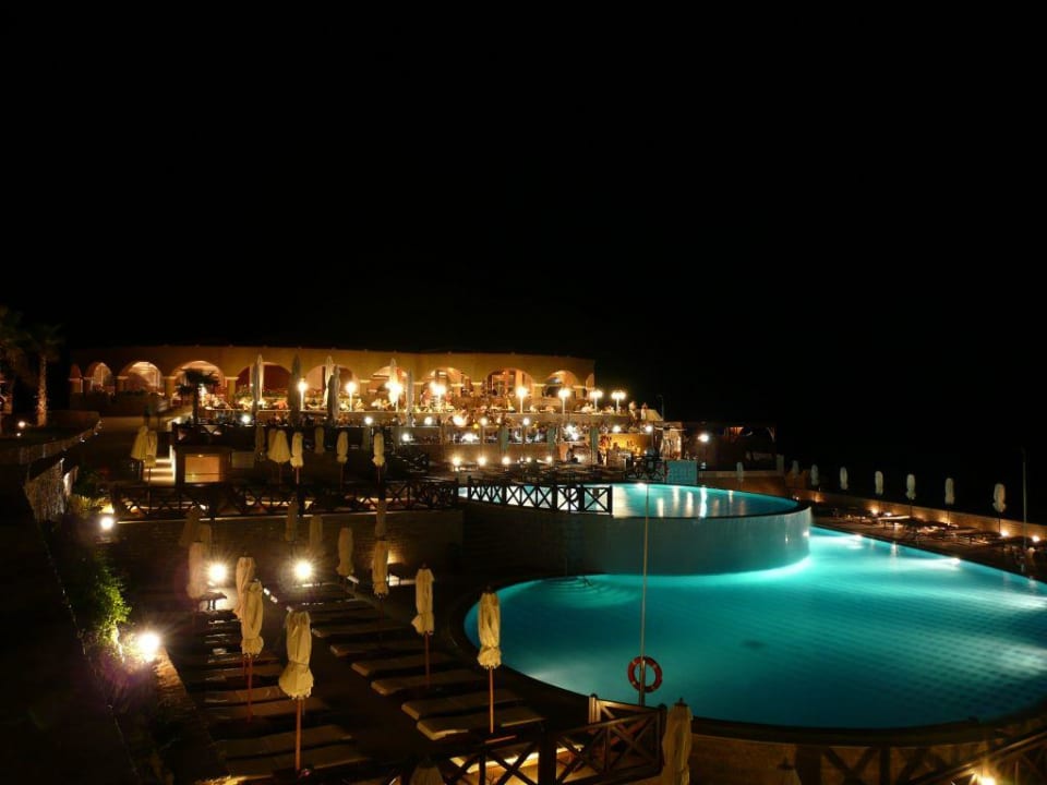 Poolanlage 1 mit Restaurant  Hotel Kalithea Horizon Royal