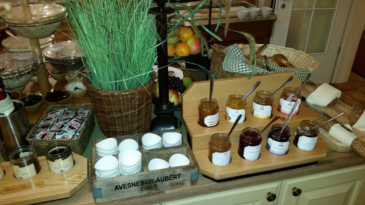 Frühstücksrestaurant Hotel Ampervilla