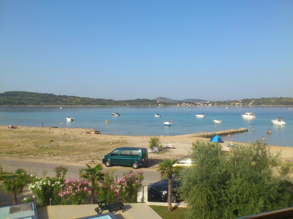 Strand am Morgen Hotel Duje