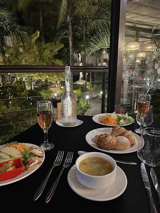 Gastro Lagoon Attitude - Adults only