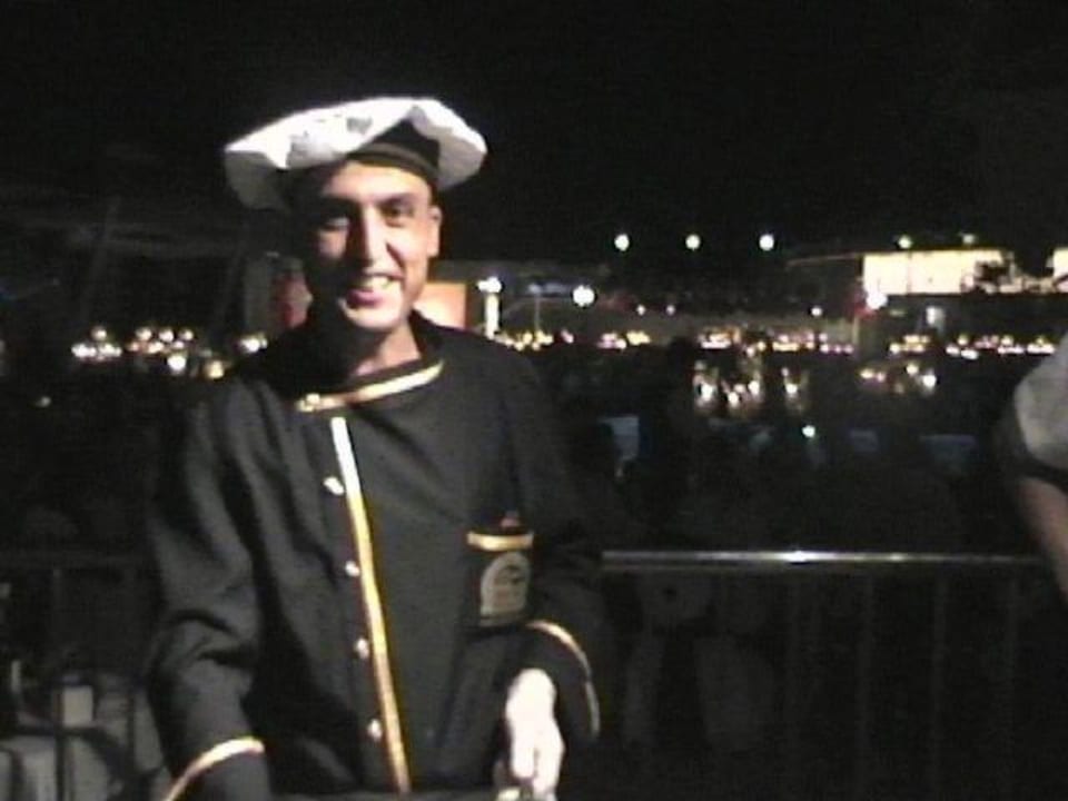 Koch der Fischsuppe VONRESORT Golden Coast