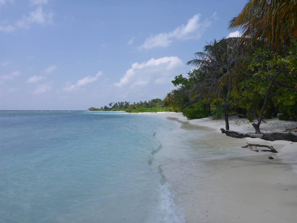 N-Strand Richtung Osten Kuredu Island Resort & Spa