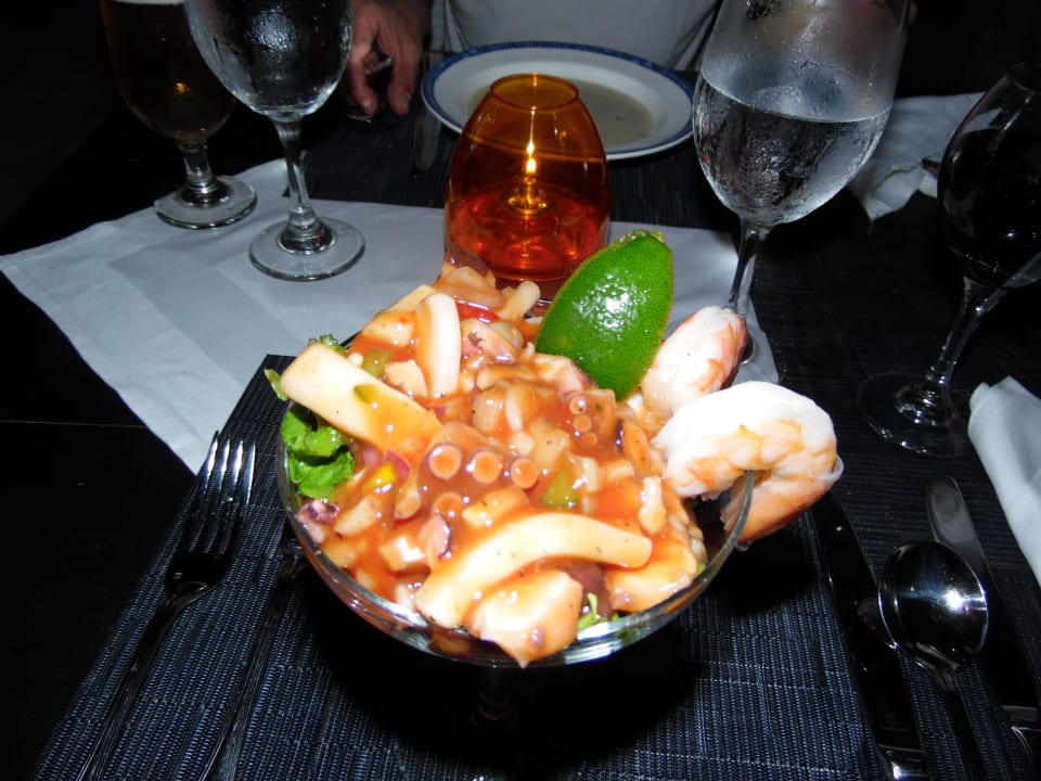Meeresfrüchte-Salat im Fischrestaurant Sunscape Curaçao Resort, Spa & Casino