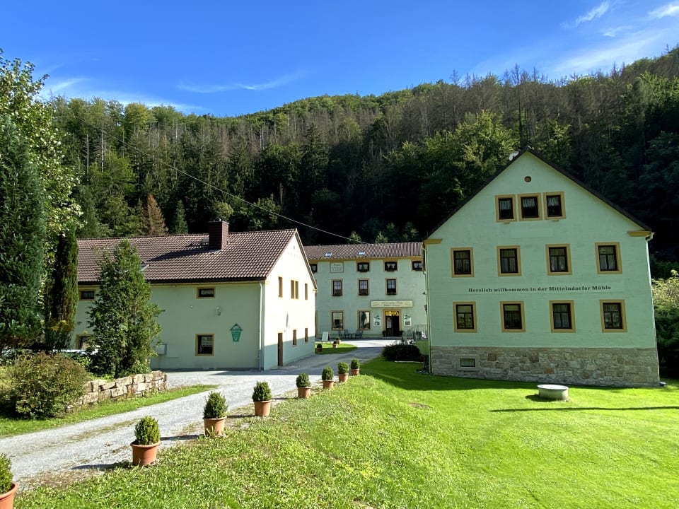 Außenansicht Pension Mittelndorfer Mühle