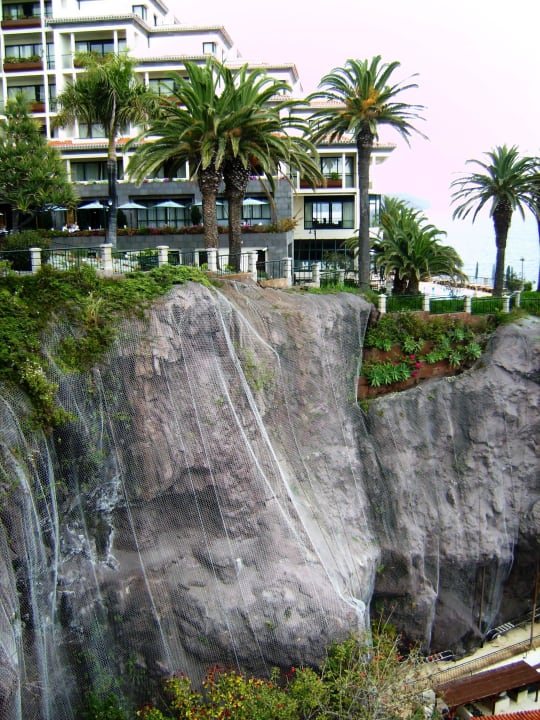 Blick zur oberen Ebene Hotel The Cliff Bay (PortoBay)