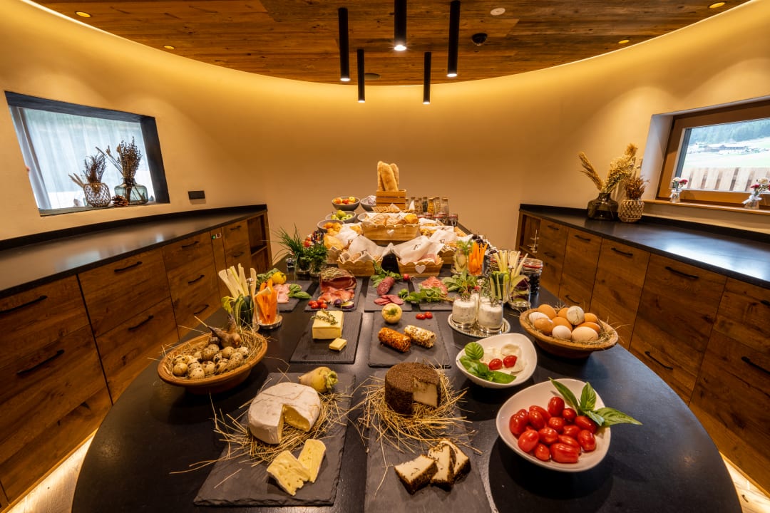 Gastro FONTIS luxury spa lodge