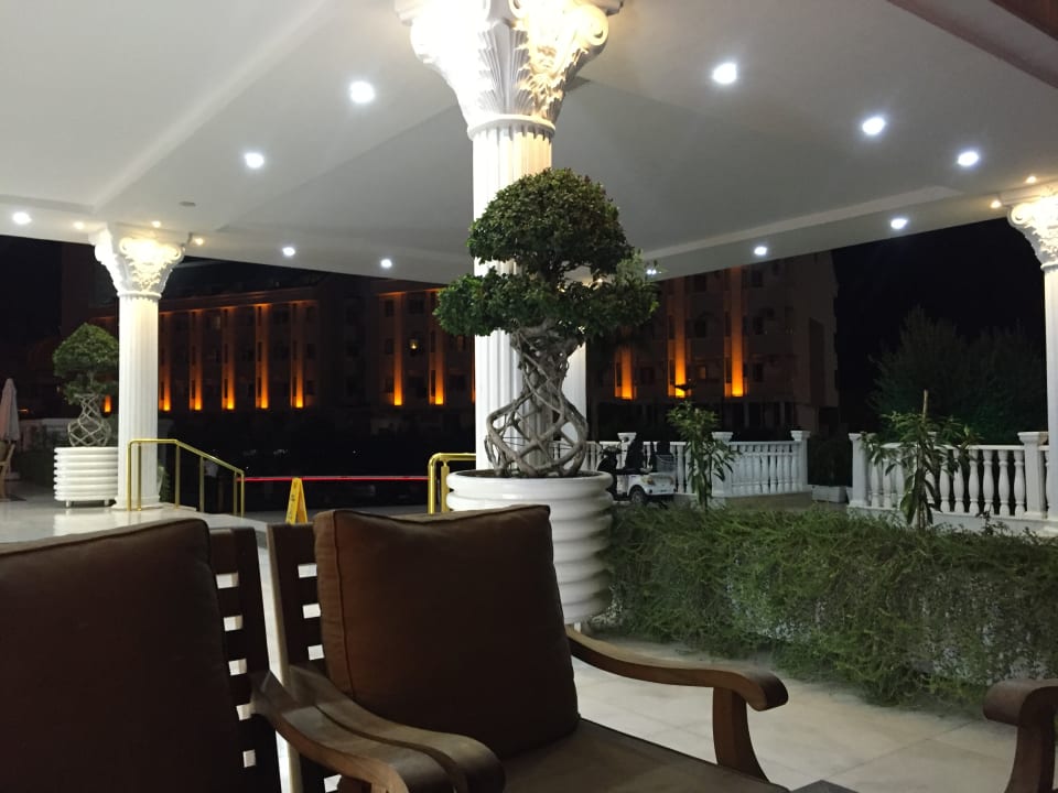 Außenansicht Side Royal Palace Hotel & Spa