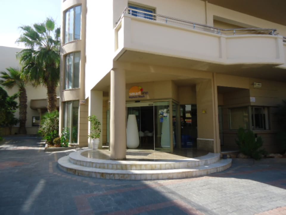 Außenansicht Neptuno Beach