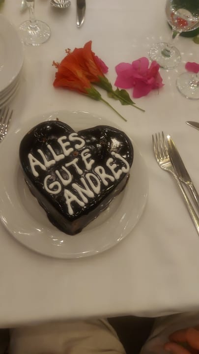 Gastro Saturn Palace Resort Hotel