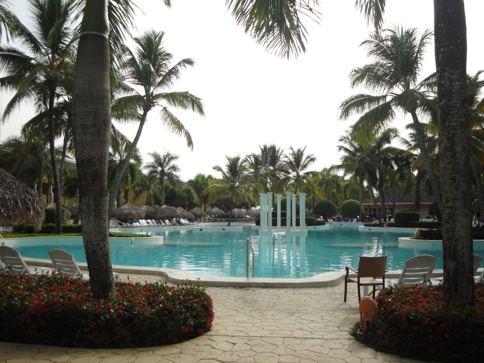 Poolansichten Iberostar Waves Costa Dorada