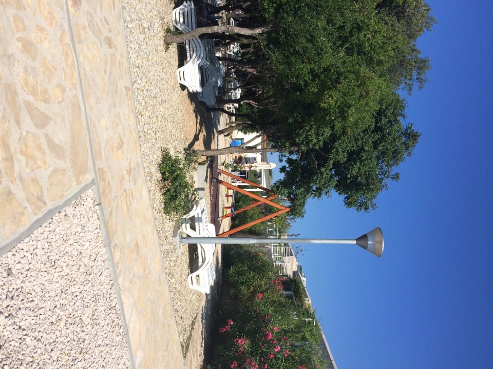 Schaukel Sunnyside Apartments Petrcane