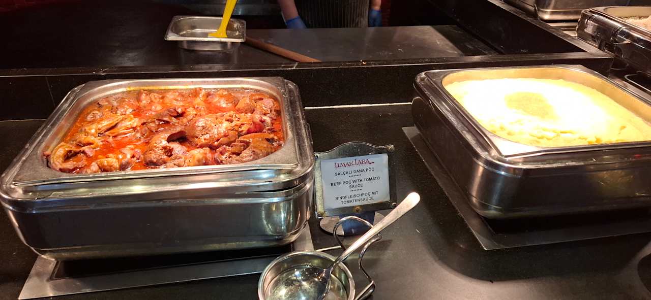 Gastro Limak Lara Deluxe Hotel & Resort