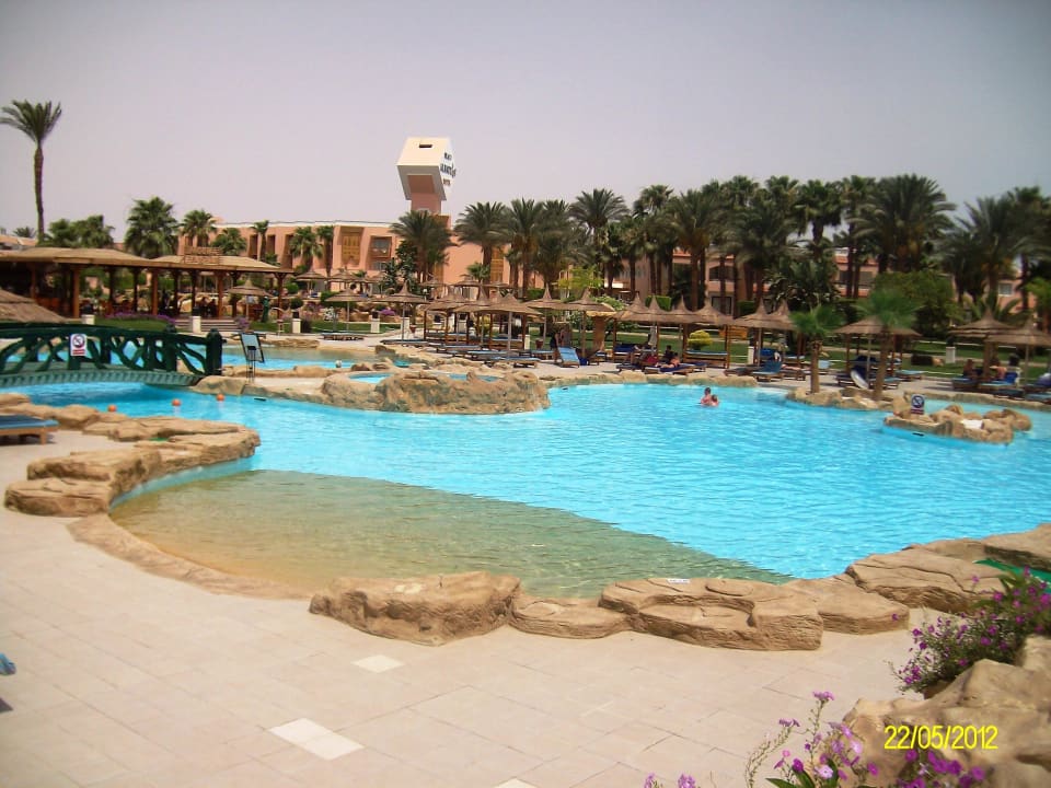 Sehr schön angelegt Beach Albatros Resort