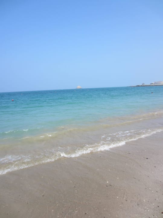 September Radisson Blu Resort Fujairah