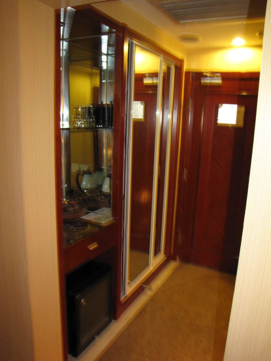 Einrichtung / Ausstattung Zimmer 8028 Ya'ao International Hotel Beijing