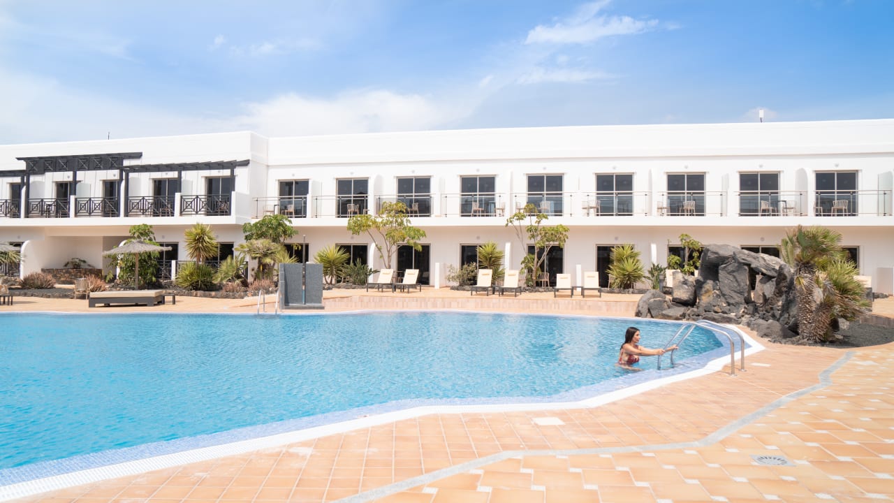 Pool Coral Cotillo Beach