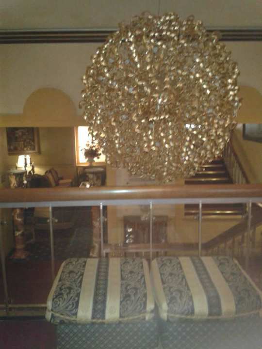 Von der Galerie Hotel Mondial