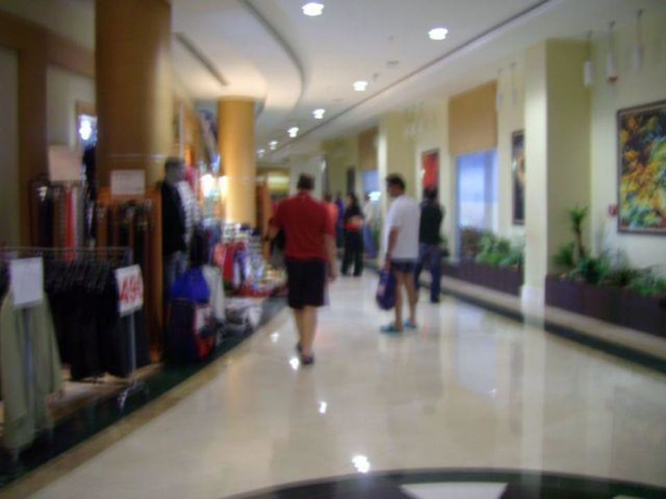 Shopping-Allee DoubleTree by Hilton Antalya-Kemer