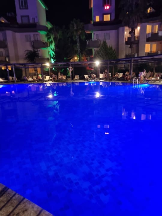 Pool Hotel Orfeus Park
