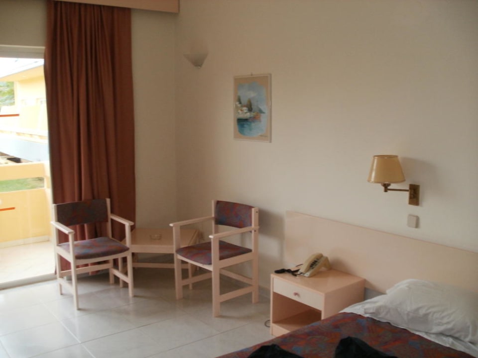 Einfache Ausstattung aber sauber  Hotel Golden Odyssey