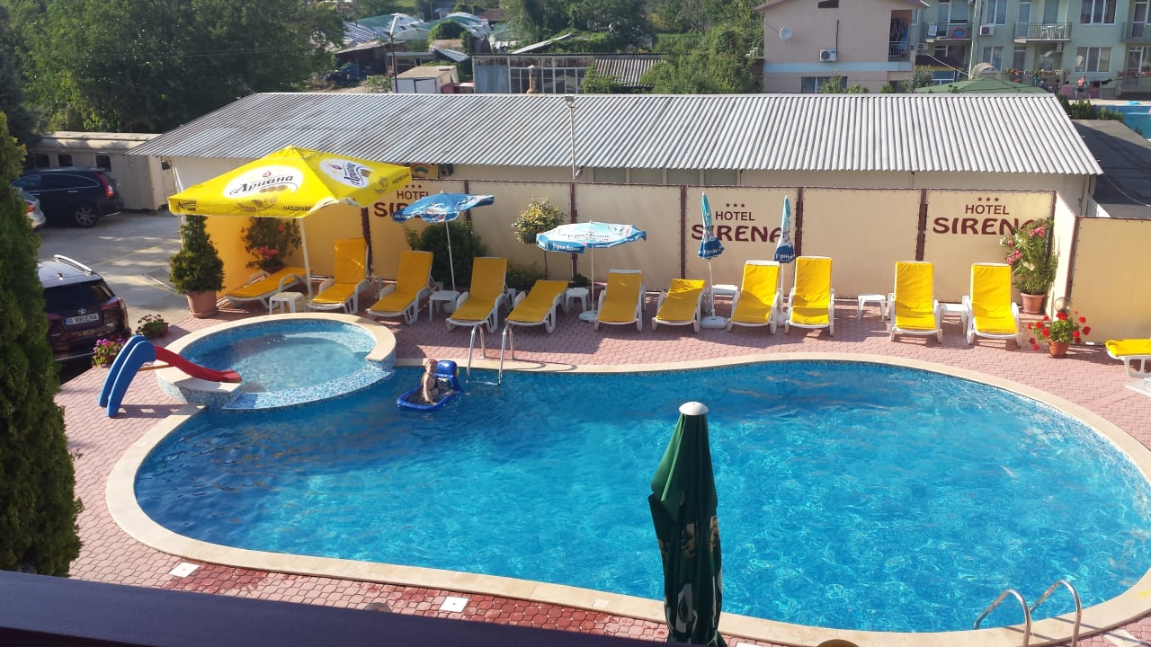 Pool Hotel Sirena