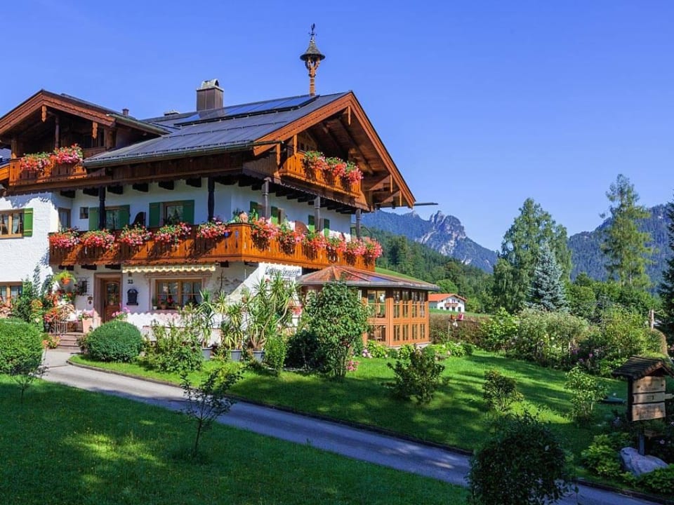 Hausansicht Landhaus Bergsicht