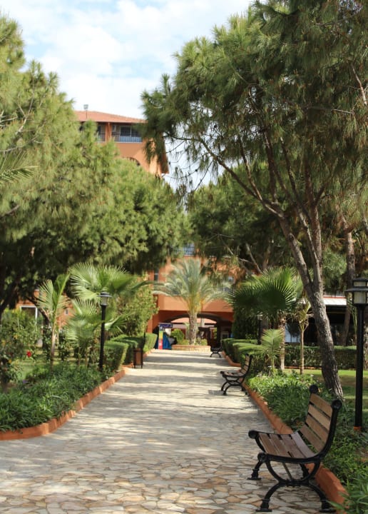 Gartenanlage Club Turtas Beach Hotel