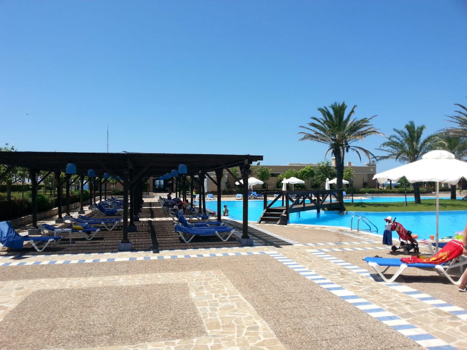 Basen 2  Aldemar Olympian Village