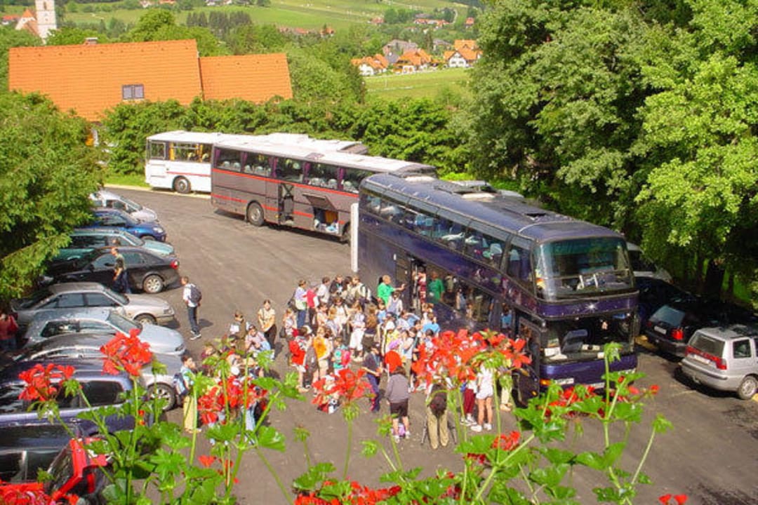 Busreisegruppen beim Semriacherhof Hotel Semriacherhof
