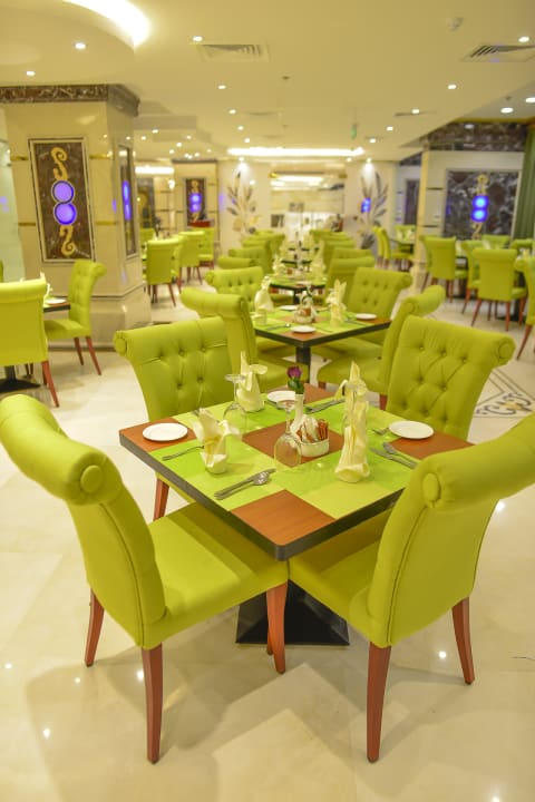 Restaurant Crown Town Hotel