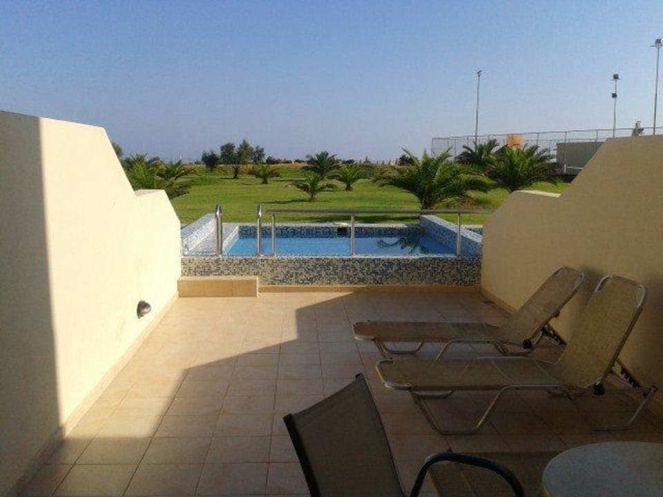 Eigener Pool Vantaris Palace