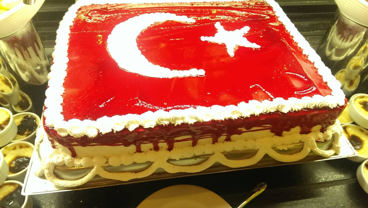 Lecker torte :-) VONRESORT Golden Coast