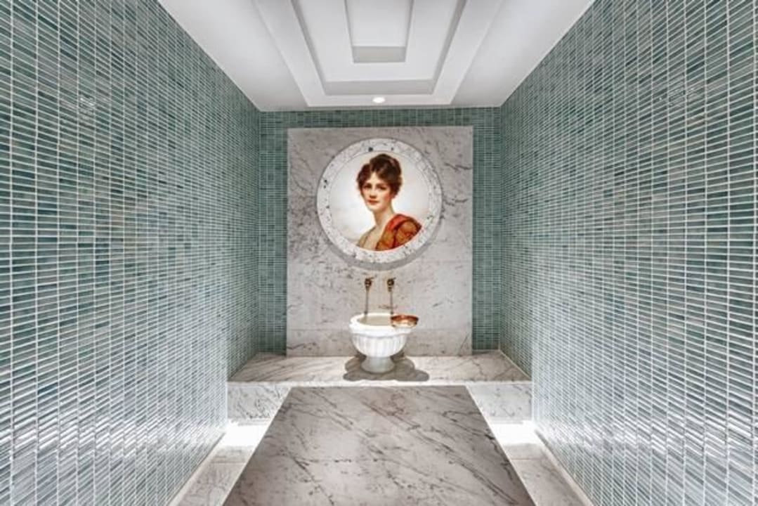 Hauptgebäude WellnessanzugDampfbad Kaya Artemis Resort