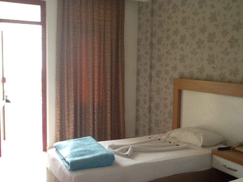 Вид на балкон Hotel Diamore