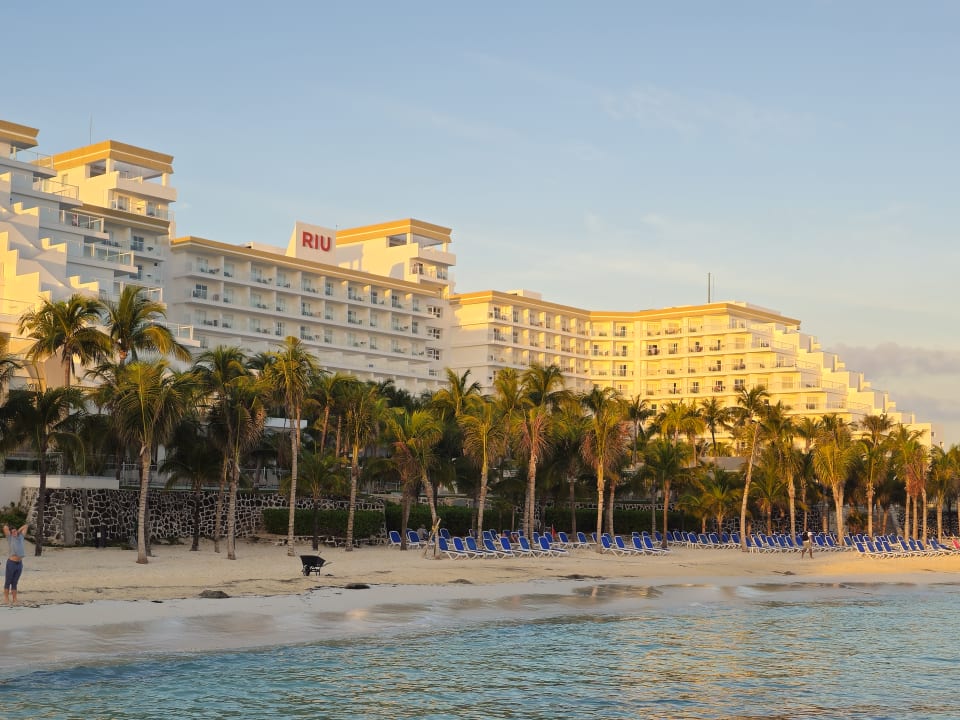 Außenansicht Hotel Riu Caribe