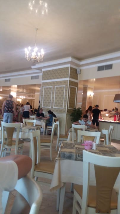 Gastro Hotel Mena Palace