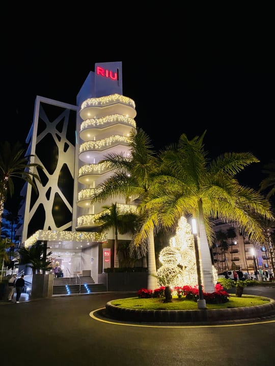 Außenansicht Hotel Riu Papayas