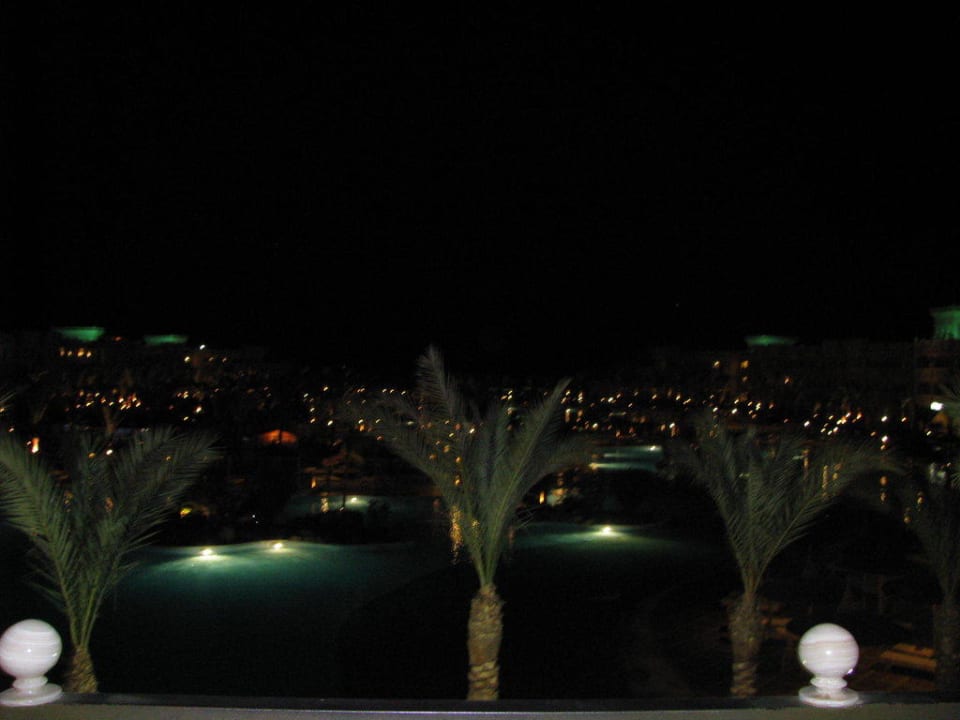 После заката Pickalbatros Palace Resort