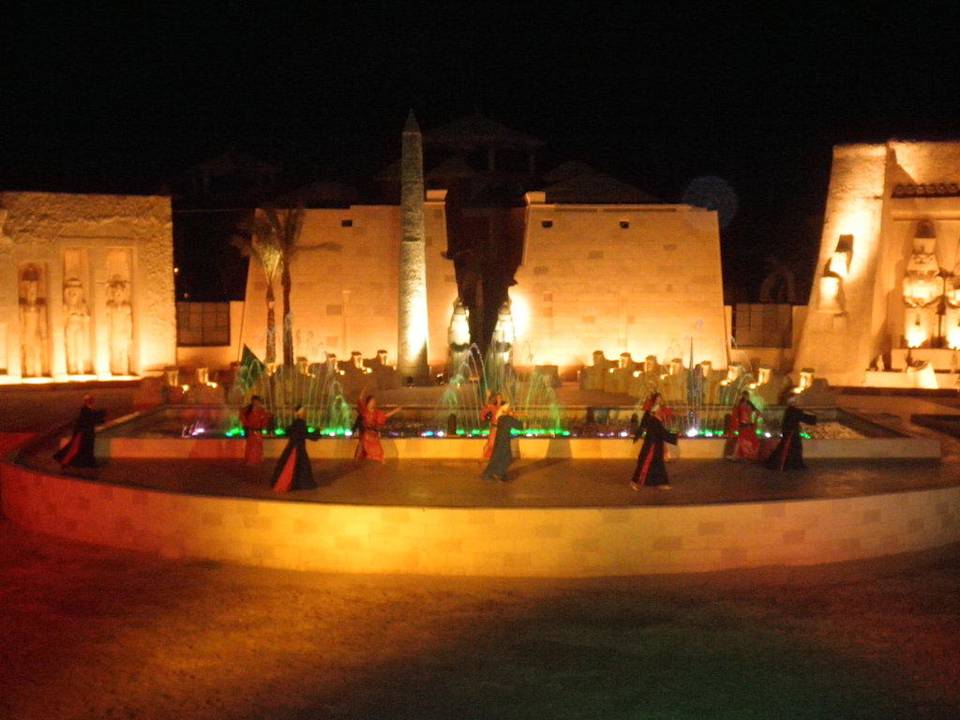 Abendshow in der Arena Pickalbatros Alf Leila Wa Leila Resort - Neverland Hurghada