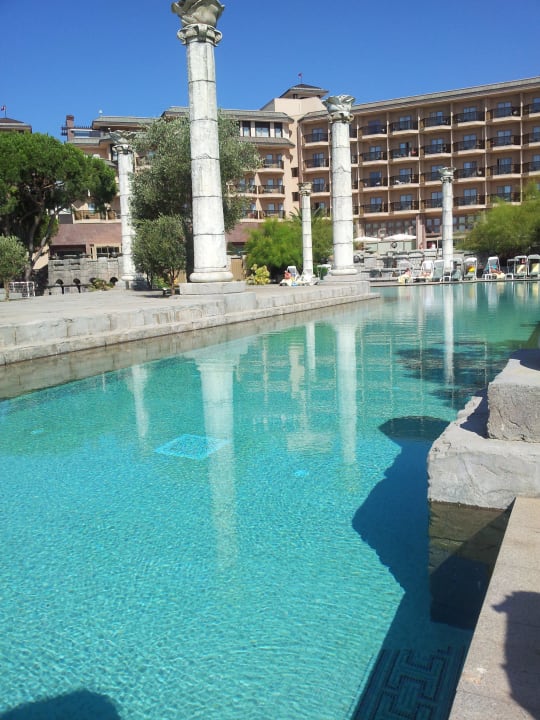 Pool Xanadu Resort Hotel