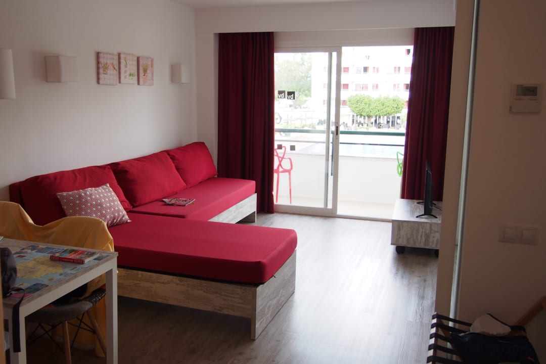 Zimmer BelleVue Club