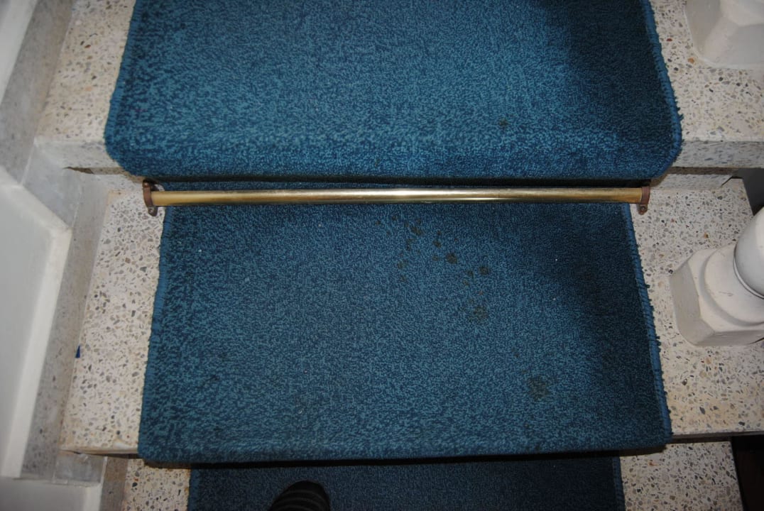 Teppich hat ein neuer Muster Riverside Garden Resort