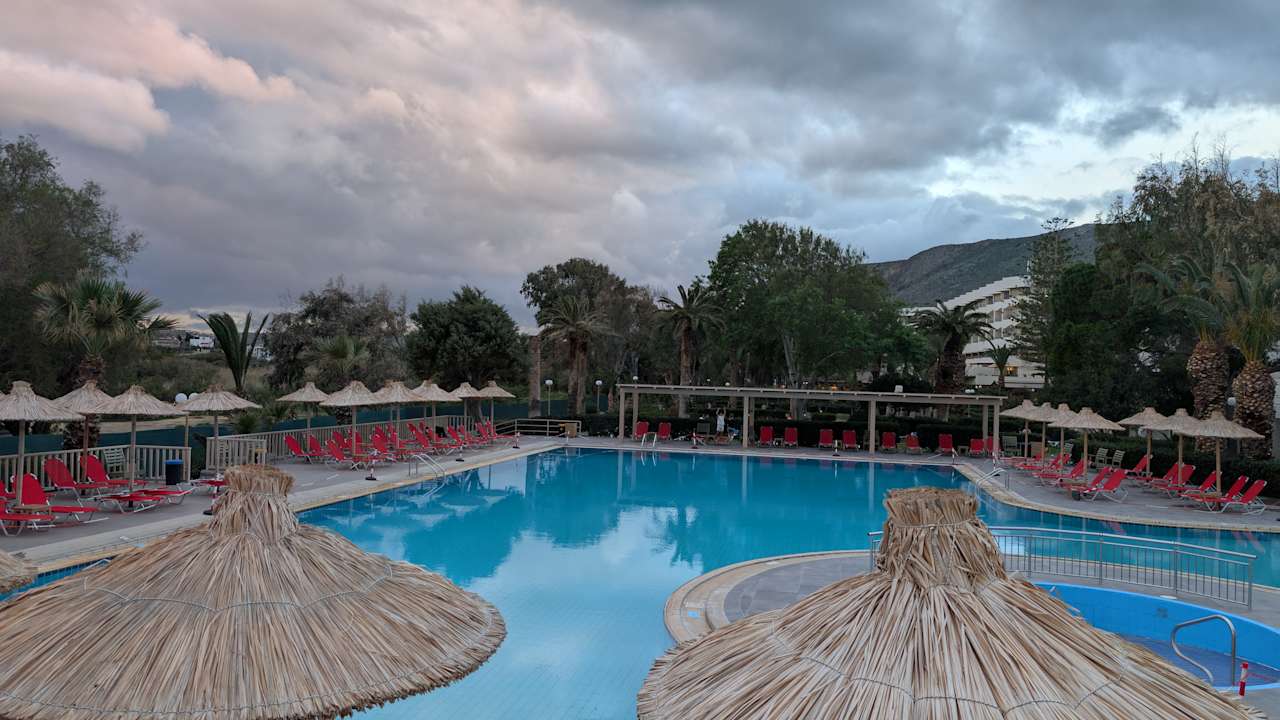 Pool Apollonia Beach Resort & Spa