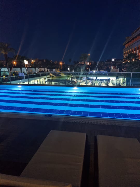 Pool Dream World Resort & Spa